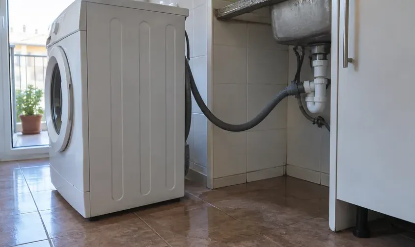 Mi Lavadora No Desagua y el Filtro Está Limpio: 6 causas y soluciones