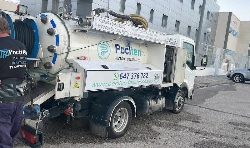 Camión Cuba Desatascos - Desatascos Pociten Madrid