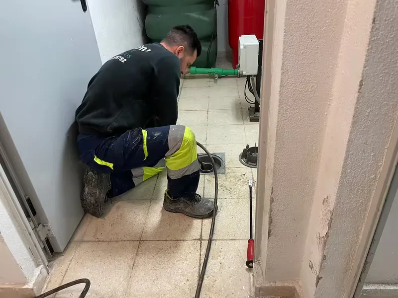 Servicio de desatascos en San Lorenzo de El Escorial - Desatascos Pociten